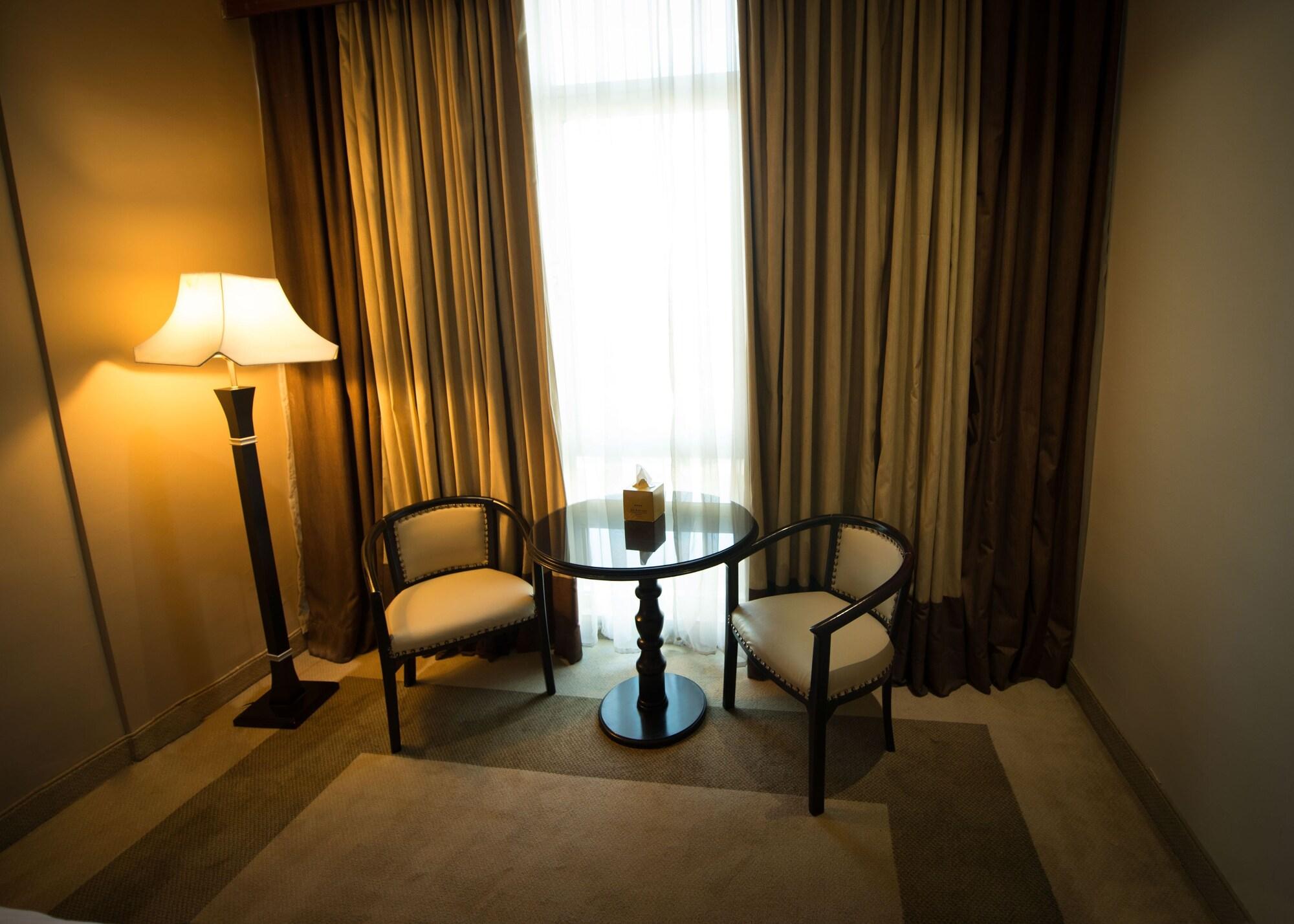 Century Park Hotel Amman Exterior photo