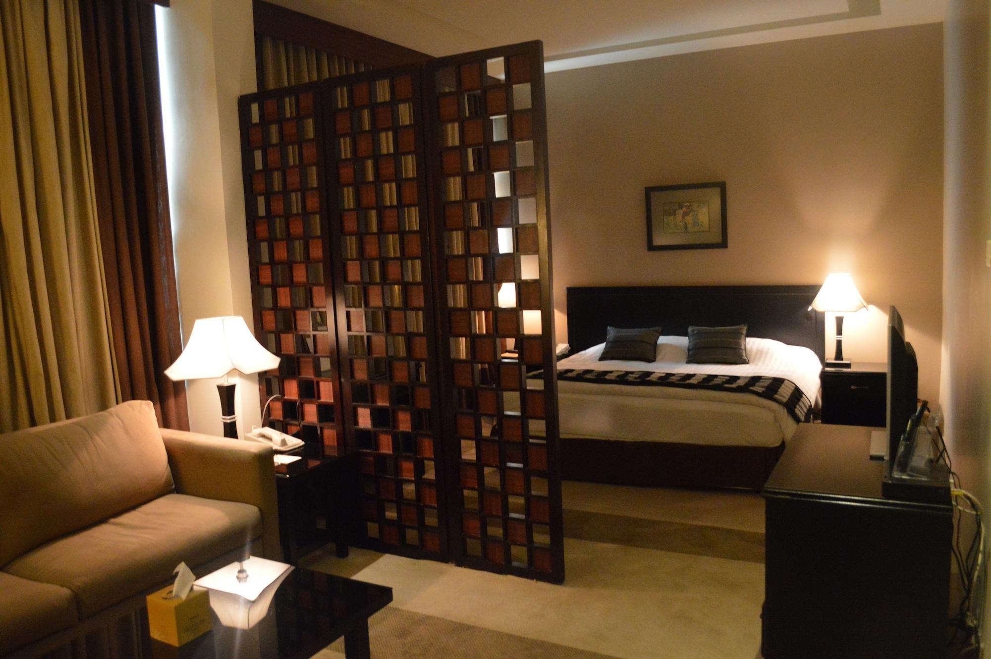 Century Park Hotel Amman Exterior photo