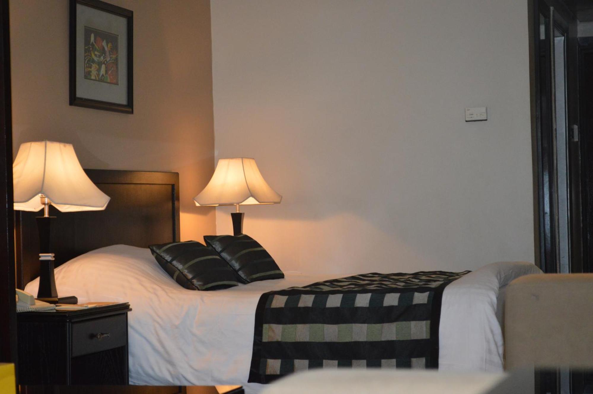 Century Park Hotel Amman Exterior photo